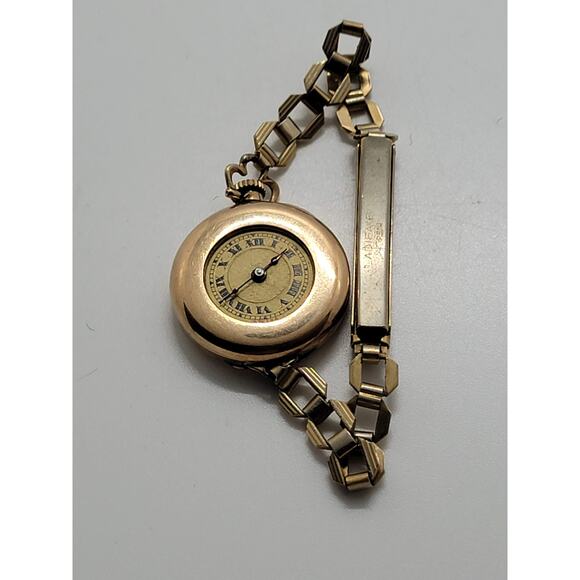 LadyFair vintage Gold tone Women\'s Watch (M) main image 4